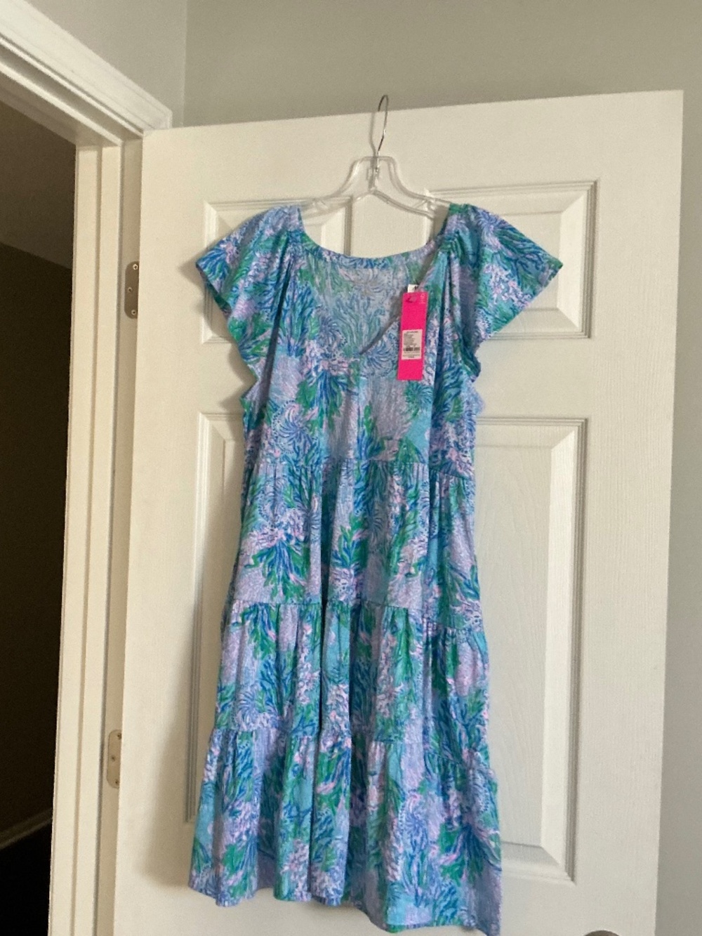 NWT Lilly Pulitzer Tiered Kawai Flutter Sleeve dress size MEDIUM - Picture 1 of 3